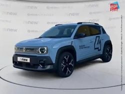 Bleu nuage Utilisé 2025 Renault 4 E-Tech Techno SUV | 29 999 € (Super prix)