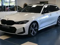 BMW 330e