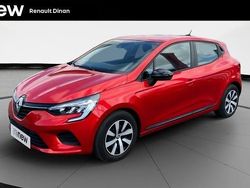 Rouge Utilisé 2023 Renault Clio V Equilibre Berline | 14 490 € (Prix juste)