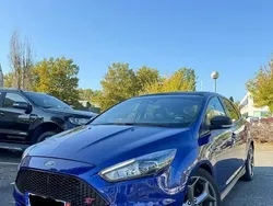 Utilisé 2015 Ford Focus ST Berline | 11 990 € (Prix juste)