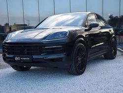 Noir Utilisé 2025 Porsche Cayenne SUV | 119 900 € (Prix assez cher)