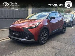 Utilisé 2025 Toyota C-HR SUV | 36 500 € (Prix cher)
