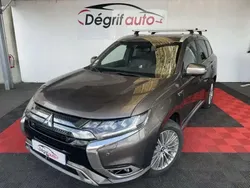 Gris Utilisé 2020 Mitsubishi Outlander P-HEV Intense SUV | 17 990 € (Prix juste)