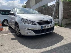 Gris Utilisé 2016 Peugeot 308 Active Berline | 6 990 € (Prix juste)