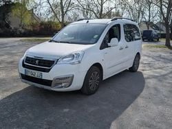 Utilisé 2018 Peugeot Partner Tepee Style Monospace | 8 300 € (Prix juste)