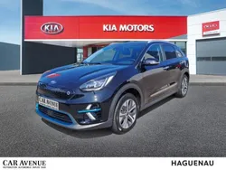 Bleu saphir métallisé Utilisé 2021 Kia e-Niro 2 SUV | 21 490 € (Prix juste)