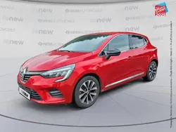 Rouge Utilisé 2023 Renault Clio V Techno Berline | 15 499 € (Prix juste)