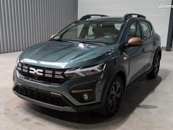 Vert Nouvelle 2025 Dacia Sandero Comfort Citadine | 19 990 €