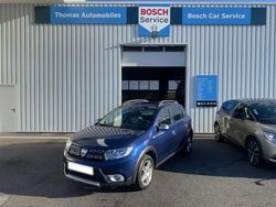 Bleu Occasion 2017 Dacia Sandero Stepway Berline | 11 995 € (Prix assez cher)