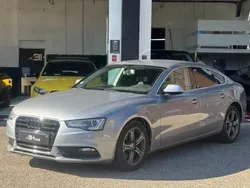Gris Utilisé 2016 Audi A5 Sportback Ambiente Berline | 13 990 € (Prix cher)