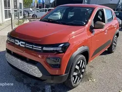 Rouge Nouvelle 2025 Dacia Spring Extreme Citadine | 17 799 € (Prix cher)