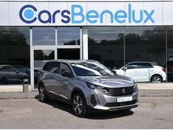 Gris Nouvelle 2024 Peugeot 5008 Allure Monospace | 32 800 € (Super prix)