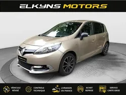 Beige Utilisé 2013 Renault Scénic III Bose Edition Monospace | 3 790 € (Prix juste)