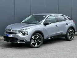 Gris Nouvelle 2025 Citroën C4 Berline | 24 980 € (Prix assez cher)