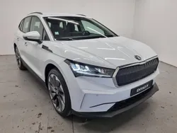 Blanc Utilisé 2023 Skoda Enyaq iV SUV | 28 995 € (Bon prix)