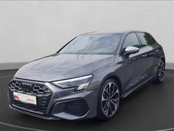 Gris Utilisé 2022 Audi S3 Sport SUV | 33 990 €