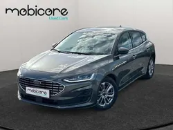 Gris Utilisé 2024 Ford Focus Titanium Berline | 24 605 € (Prix assez cher)