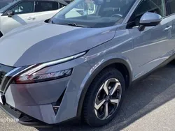 Gris Utilisé 2023 Nissan Qashqai N-Connecta SUV | 26 499 € (Prix juste)