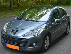 Gris Utilisé 2011 Peugeot 207 Allure Berline | 4 900 € (Prix juste)