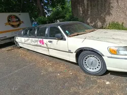 Blanc Utilisé 2003 Lincoln Town Car Berline | 5 500 €