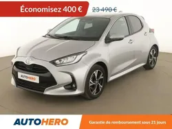 Gris Utilisé 2024 Toyota Yaris Hybrid Design Citadine | 21 390 € (Bon prix)