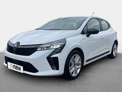 Blanc Utilisé 2024 Renault Clio V Evolution Citadine | 14 490 € (Prix juste)