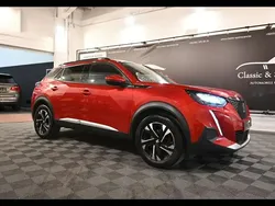 Rouge Utilisé 2020 Peugeot 2008 Allure SUV | 11 950 € (Prix juste)