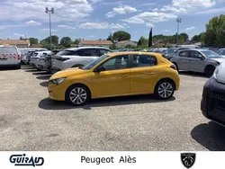 Jaune Utilisé 2023 Peugeot 208 Active Citadine | 13 970 € (Prix juste)