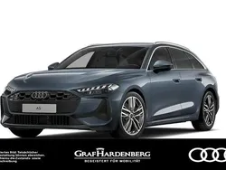 Bleu Utilisé 2025 Audi A5 Sport Coupé | 43 980 €