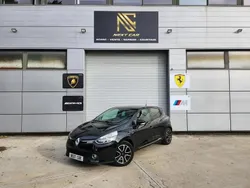 Noir Utilisé 2014 Renault Clio IV LIMITED Berline | 6 990 € (Prix juste)