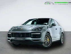 Utilisé 2023 Porsche Cayenne Turbo E-Hybrid SUV | 178 700 €