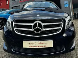 Bleu Utilisé 2017 Mercedes V220 Monospace | 40 923 € (Prix cher)