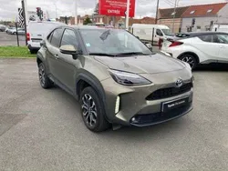 Utilisé 2024 Toyota Yaris Hybrid Design | 25 990 € (Prix juste)