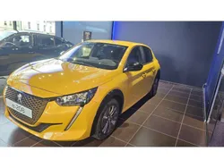Jaune Utilisé 2023 Peugeot e-208 Allure Citadine | 21 490 € (Prix juste)