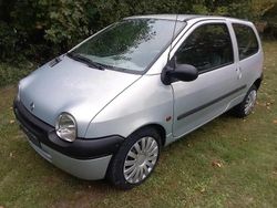 Utilisé 2002 Renault Twingo Citadine | 2 200 € (Prix juste)