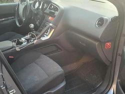Utilisé 2011 Peugeot 3008 SUV | 5 200 € (Prix assez cher)