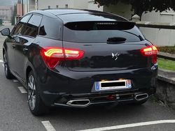 Gris Utilisé 2013 Citroën DS5 Sport Chic Citadine | 7 800 €