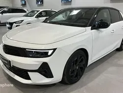 Blanc Utilisé 2024 Opel Astra Berline | 30 590 € (Prix juste)