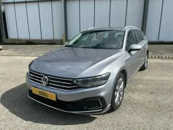 Gris Utilisé 2020 VW Passat GTE Break | 21 490 € (Bon prix)