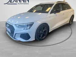 Blanc ibis Utilisé 2021 Audi A3 S-Line | 28 390 € (Prix assez cher)