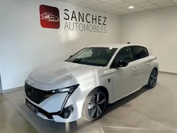 Blanc Nouvelle 2024 Peugeot 308 GT Berline | 31 990 € (Prix cher)