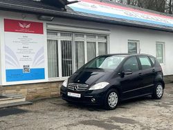 Noir Utilisé 2010 Mercedes A180 Citadine | 3 999 € (Bon prix)