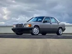 Beige Utilisé 1988 Mercedes 190 Berline | 16 000 €