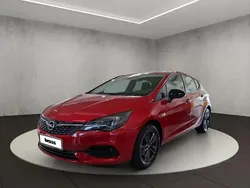 Rouge Utilisé 2021 Opel Astra Edition Berline | 14 450 € (Prix juste)
