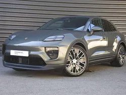 Vert Utilisé 2024 Porsche Macan SUV | 89 990 €