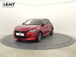 Utilisé 2023 Peugeot e-208 Allure Citadine | 18 980 € (Prix juste)