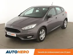 Gris Utilisé 2014 Ford Focus Trend Berline | 9 190 € (Prix juste)