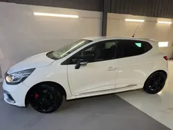 Blanc Utilisé 2016 Renault Clio IV R.S. Berline | 15 990 € (Prix juste)