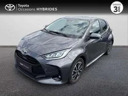 Utilisé 2022 Toyota Yaris Hybrid Design Berline | 18 990 € (Prix juste)
