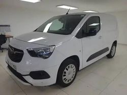 Blanc jade brillante Occasion 2022 Opel Combo S Berline | 15 070 €